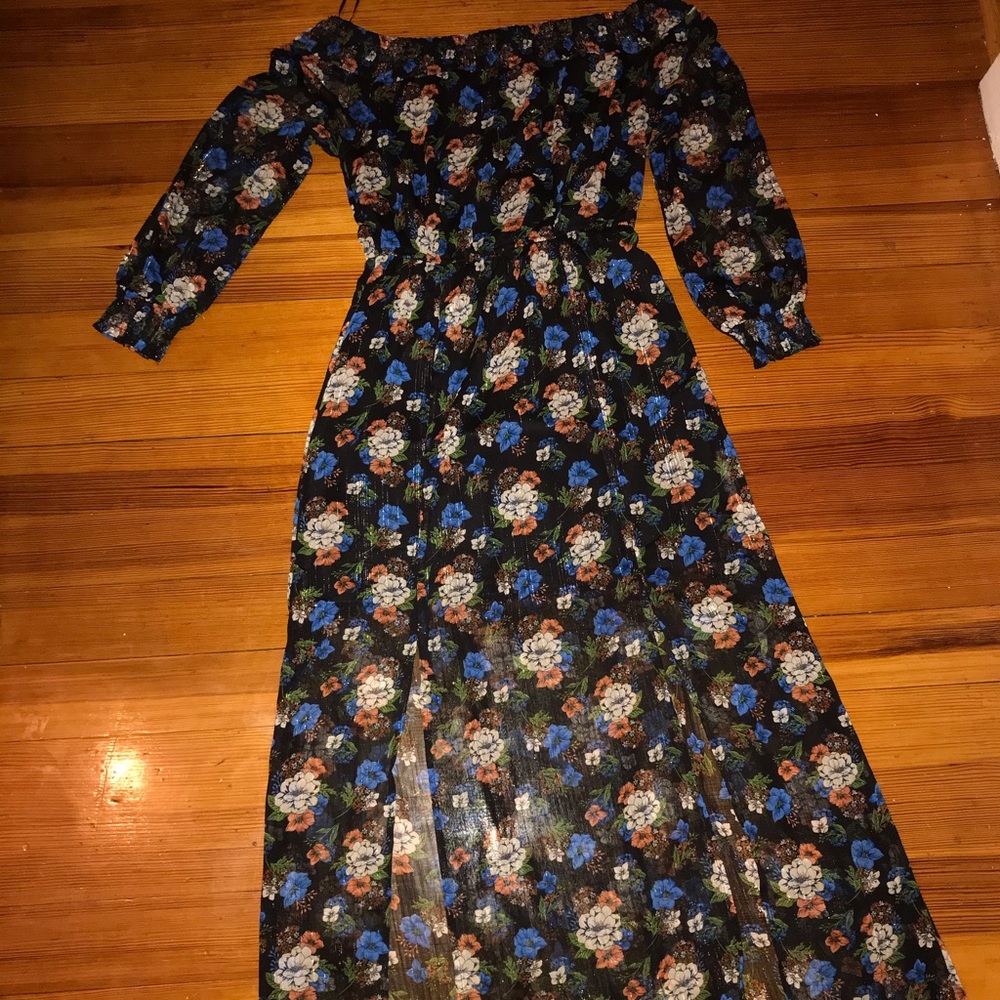 Floral off the shoulder maxi dress